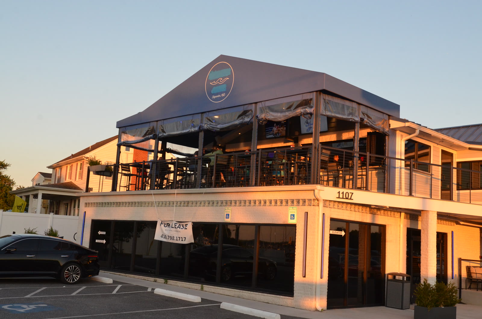 Harper's Waterfront at South River Marina